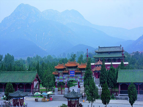 大理雞足山朝山會(huì)  