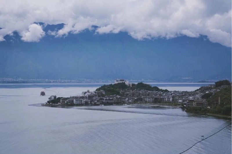大理特色網(wǎng)紅打卡景點----鹿臥山