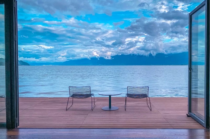 住最孤獨的酒店，追逐日出日落---大理邊際洱海戶外酒店