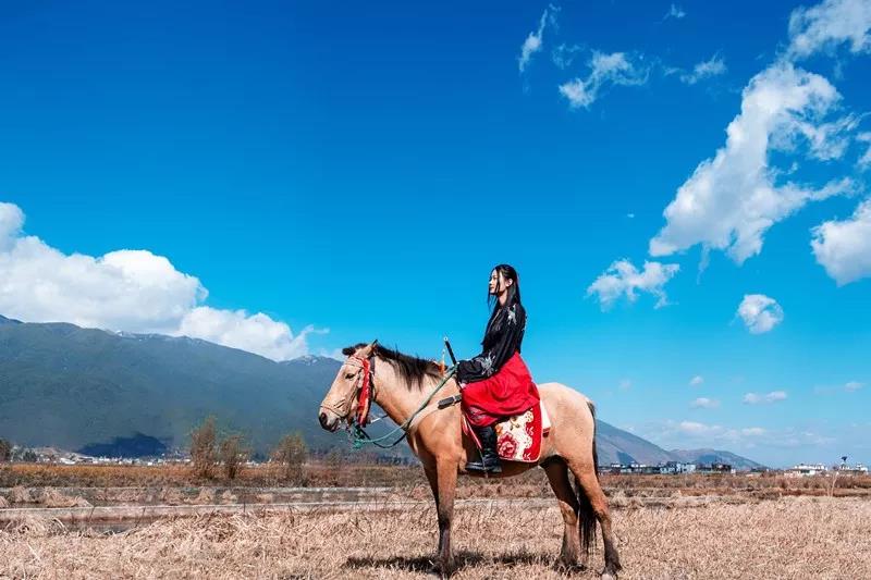 大理到底有哪些網(wǎng)紅打卡點(diǎn)？一條線路帶你做最靚的仔！