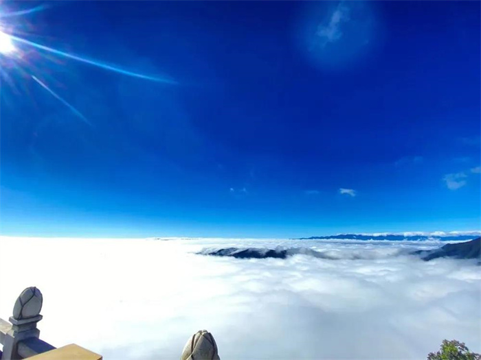 奔赴雞足山，看最美天際線，打卡大理小眾旅游地